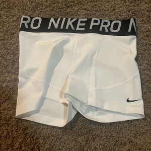 Women’s Nike pros